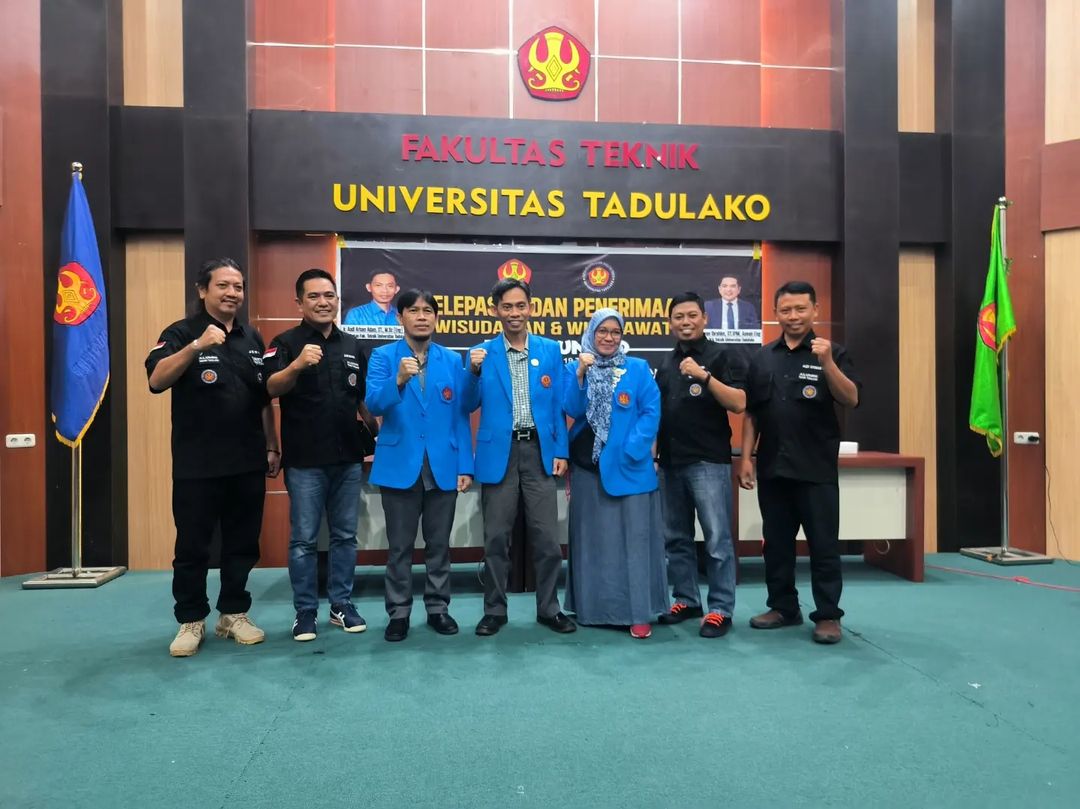 Pelepasan dan Penerimaan Wisudawan Wisudawati periode wisuda 119 Tahun 2023