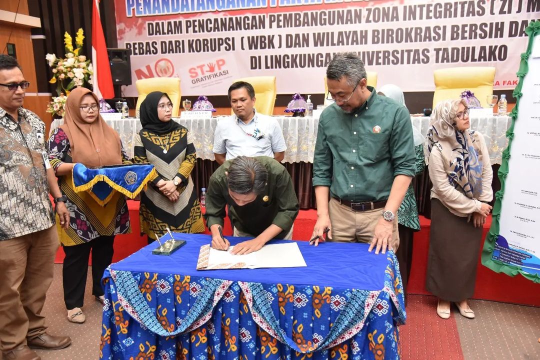 Penandatangan Pakta Integritas dan penanganan pembangunan zona integritas (ZI)